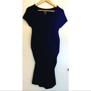 Cap sleeve maternity dress